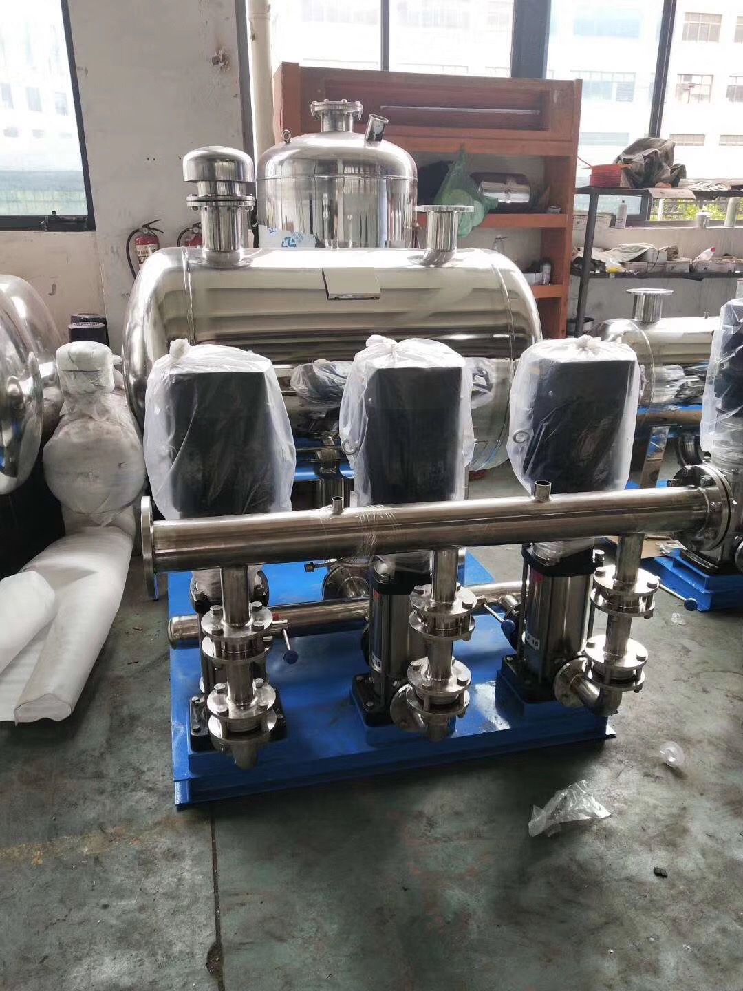 無(wú)負(fù)壓成套機(jī)組實(shí)物圖片觀看